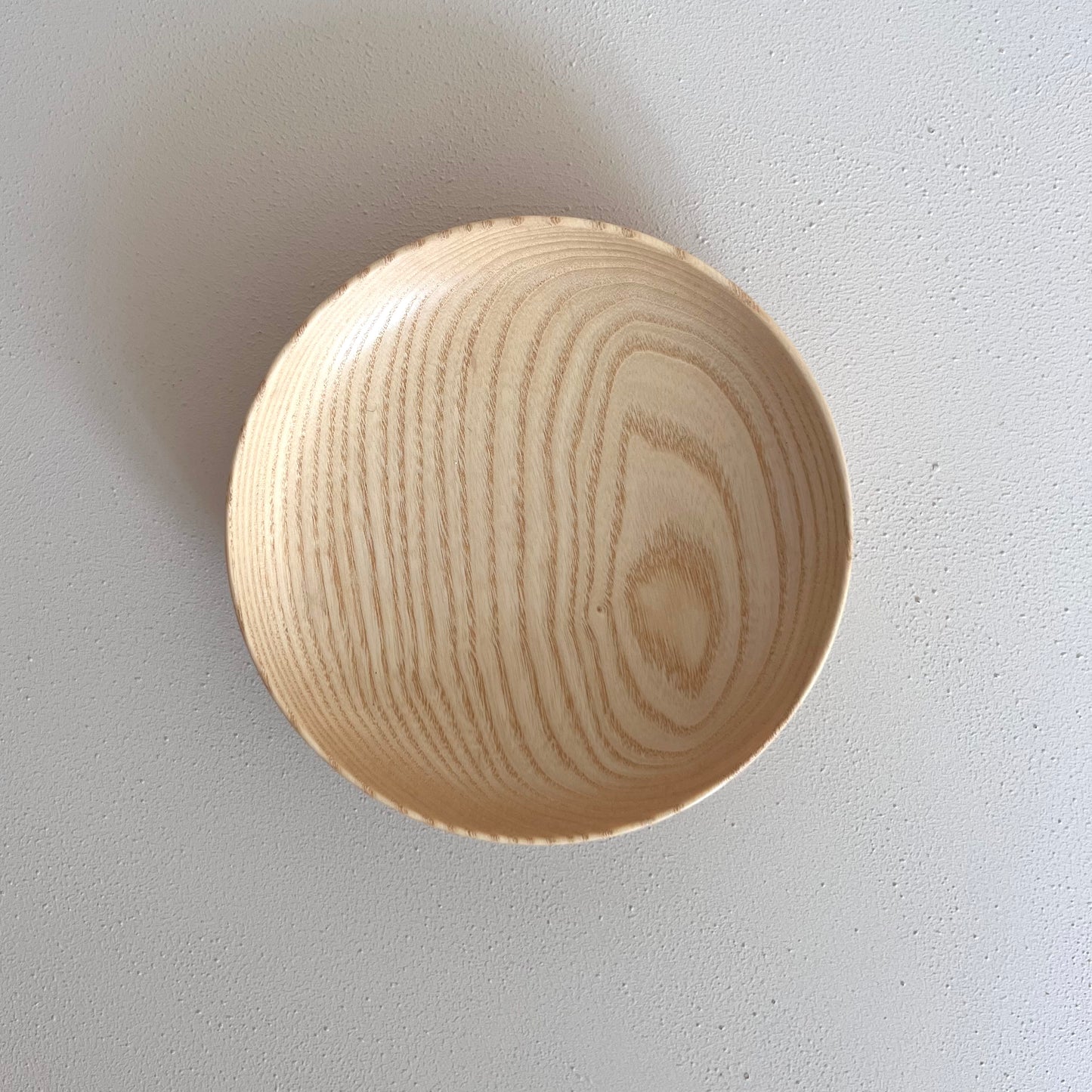 Mellem skål med fod